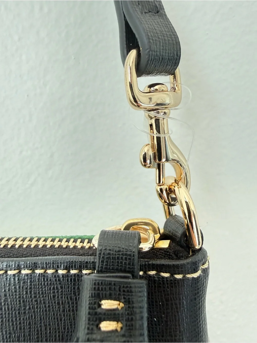 Dooney & Bourke multi functional